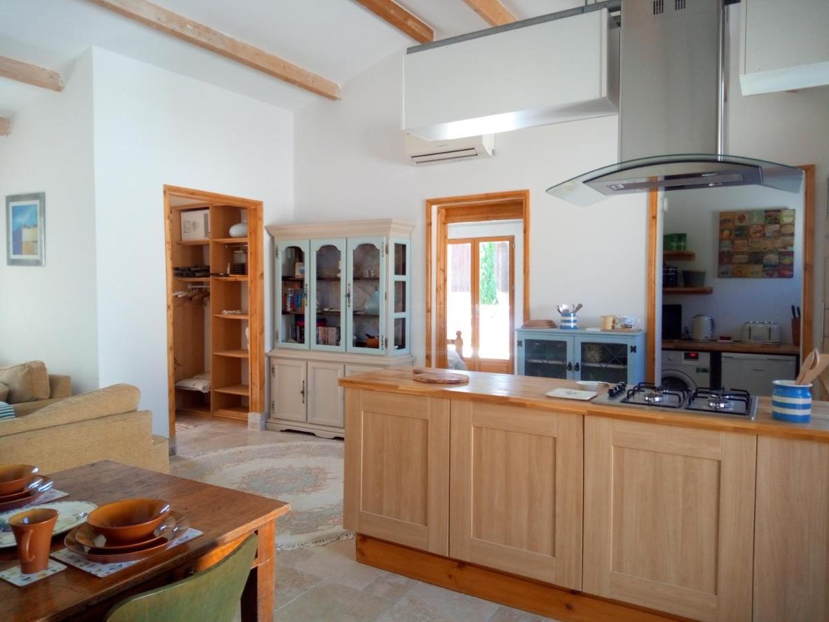 Olive View Villa Puissalicon Екстериор снимка